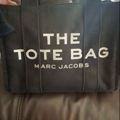 Marc Jacobs The Tote Bag