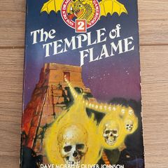 The Temple of Flame (Golden Dragon Fantasy Gamebooks - Dave Morris & Oliver Johnson)