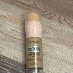 Maybelline Instant Anti Age Perfector 4-In-1 Glow Shade 00 Fair Light
