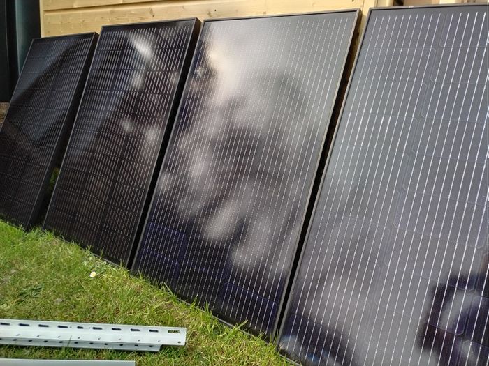 Ecoflow Solar Panel Bundle with Brackets