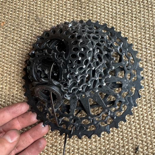 SRAM PG-1130 11-speed 11-42-tooth Cassette in Black
