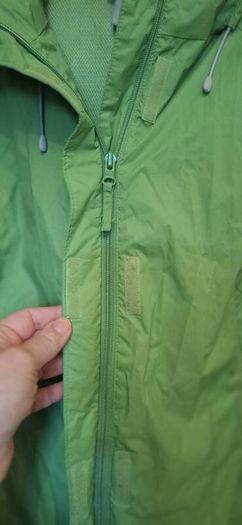 COLUMBIA rain jacket