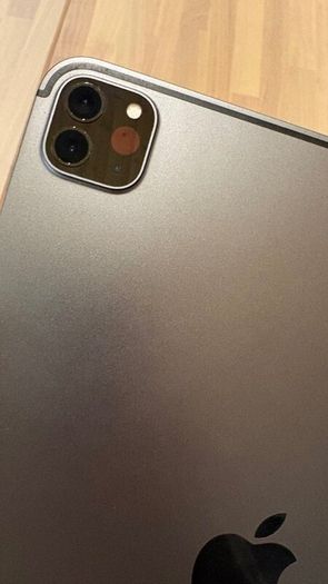 iPad Pro (11-inch, 2nd generation)