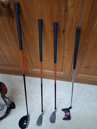 Golf Clubs Golf Set For 6 To 8 Year Old Kids.