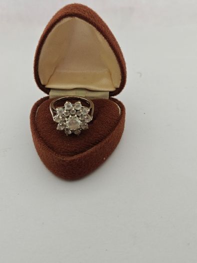 Vintage 18ct White Gold Tiered Cluster Cocktail Ring | 6.85g | Fully Hallmarked - Size M