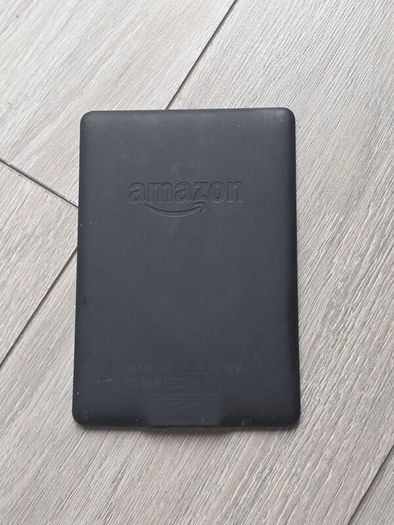 Amazon Kindle Paperwhite 7th Generation (Free Post)