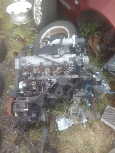 Mitsubishi Carisma Parts