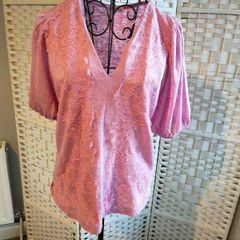 women's top