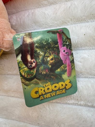 The Croods 2 A New Age Cave Girl Plush Please look at the pictures