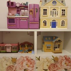 Ikea Besta tv bench with 2 drawers used as toy storage120cm x 42cm x 64cm