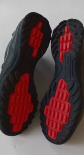 Football Boots UK4