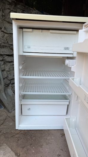 Small Fridge Freezer