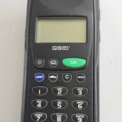1996 Ford P7000 Motorola D460 GSM 900 Vintage Retro Brick Phone