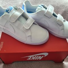 Nike runners boys/girls