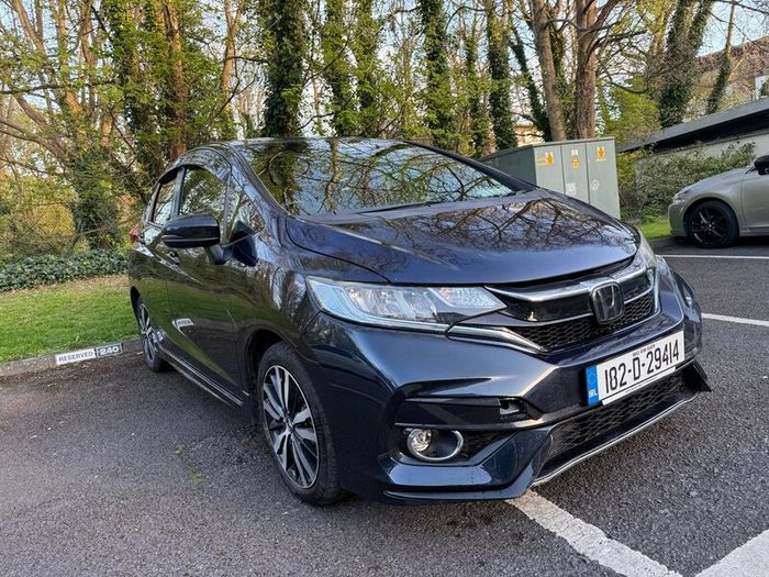 Honda fit 2018 low mileage high spec /Auto/ hybrid