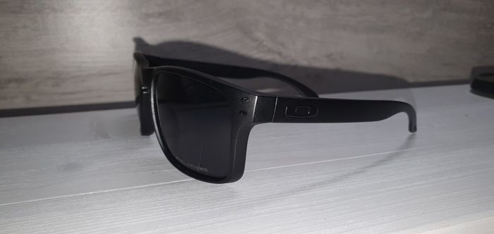 New Polarised Sunglasses ,Black matt