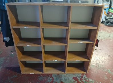 Storage shelf