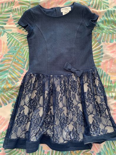 Navy beautiful dress size 6yrs