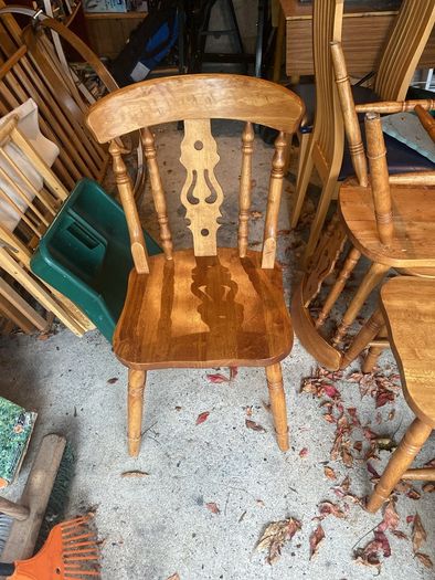 Kitchen chairs x 4