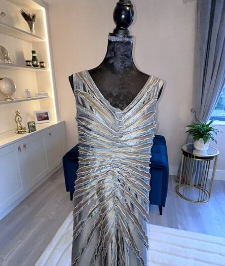 Elegant Ladies Special Occasion Dress with Bolero. Size UK 14 / EU 42