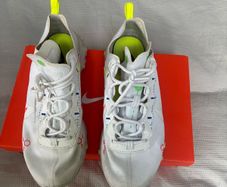mens trainers