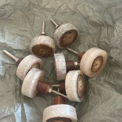 8x dresser knobs