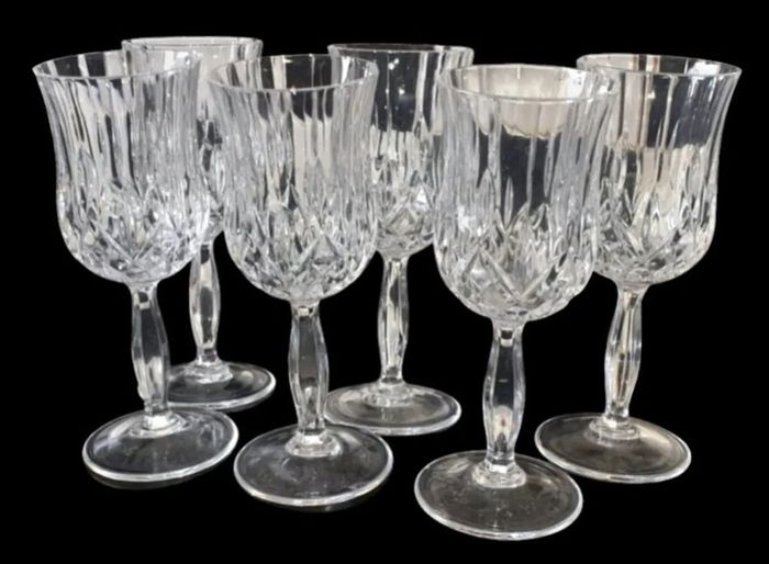Pristine Unused Set of 6 RCR Opera Crystal Glasses
