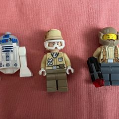 lego Star Wars minifigures r2d2 etc