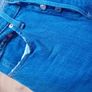 ladies jeans. W26 L28 Levis 501 Image 4