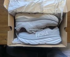 Hoka Bondi 7 Trainers
