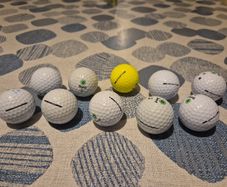 Seed Golf balls
