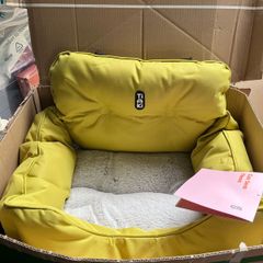 dog car seat