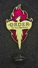 Harry Potter,  order of the phoenix,  pin back badge.