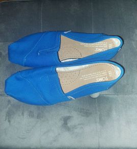 Toms shoes