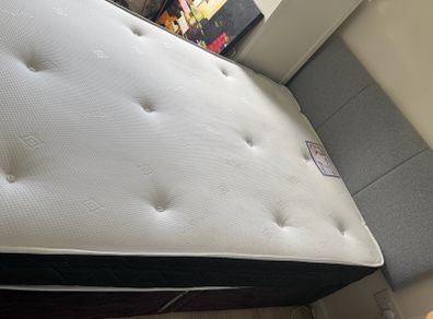 Double Bed Divan- like new