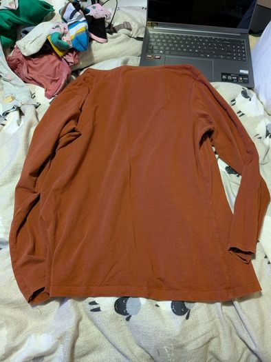 clothing EUR 1 each item
