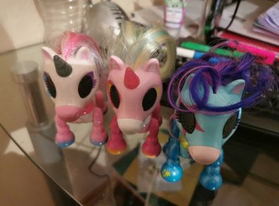 3 mini zoomers