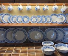 Dinner Service  8 Settings (44 pieces)  - J&G Meakin England Staffordshire Sterling Vine Blue