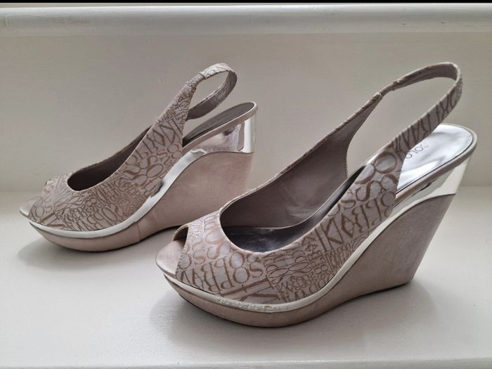 Solo Soprani wedges sandals shoes UK5