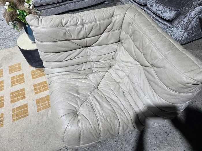 ligne roset togo 1970's