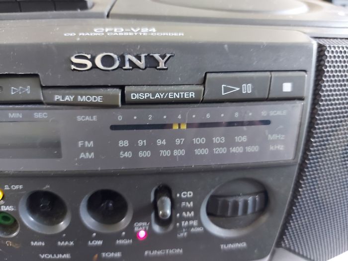 SONY CD Radio Cassette-Corder, Model No. CFD-V24, All working fine and in very good condition for its age
