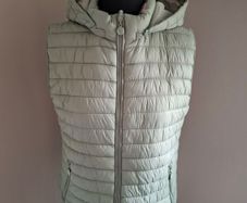 Reversable gilet