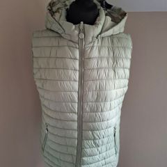 Reversable gilet