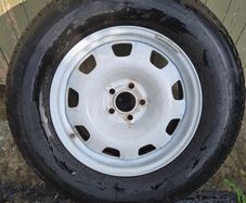 18" Genuine Land Rover Defender White Steel Wheels