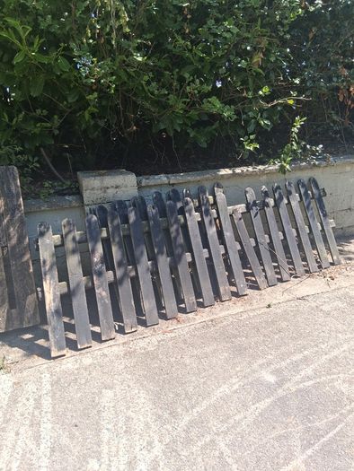 Small fencing