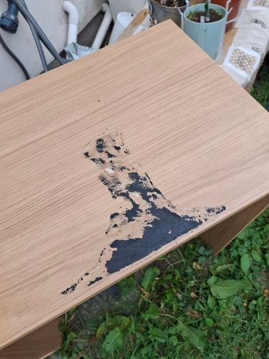 Computer desk