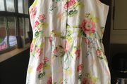 Gap short sleeved collared flower dress age 6-6