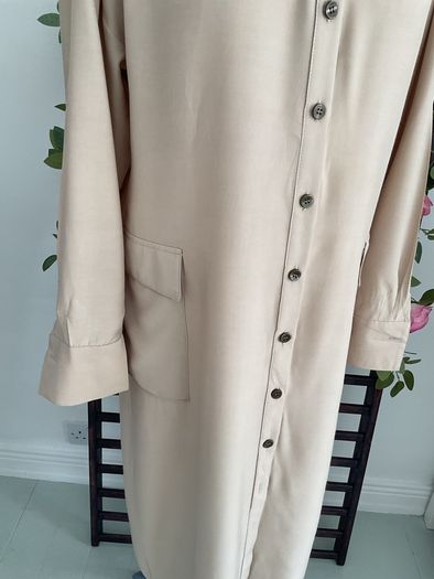 Bnwt beige long sleeve shirt style utility style pockets size 12