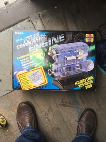 Toy engine