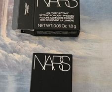Nars Light Reflecting Setting Pressed Powder in Translucent Crystal in 1.8g